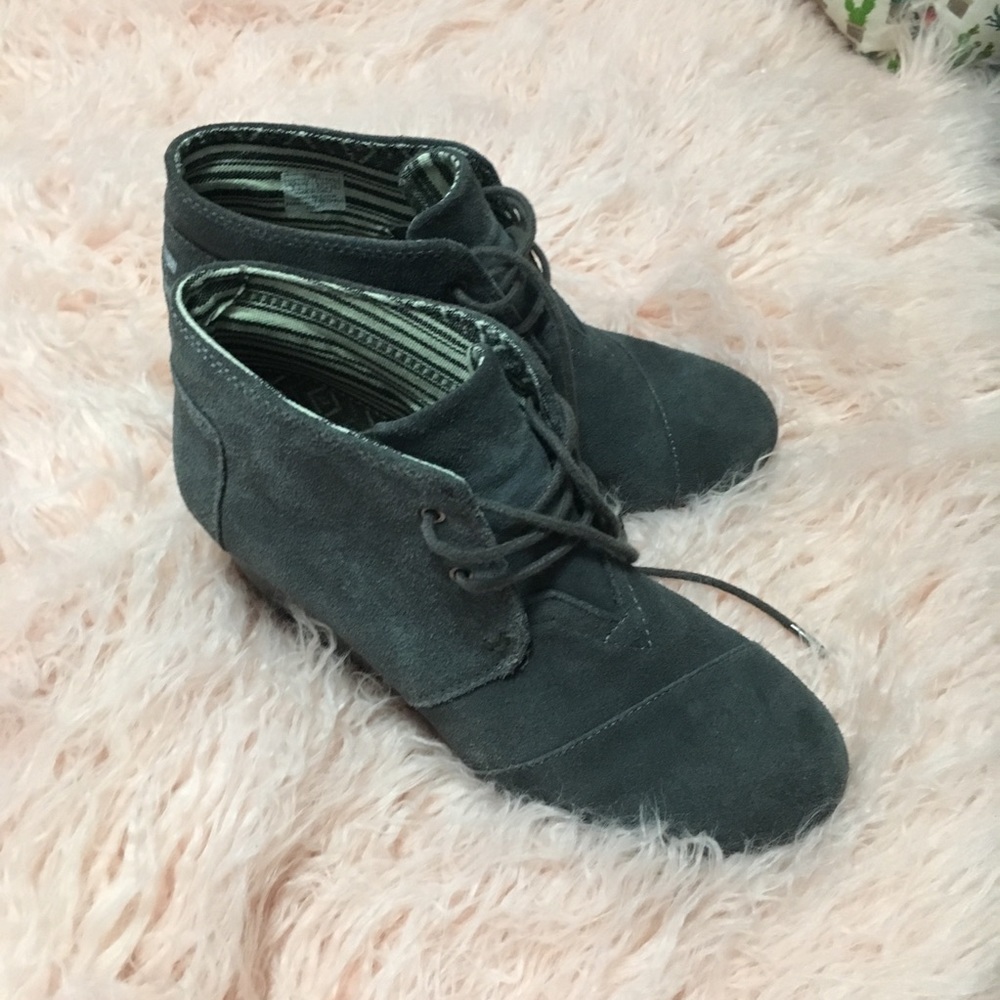 Toms Gray Suede Wedges Booties